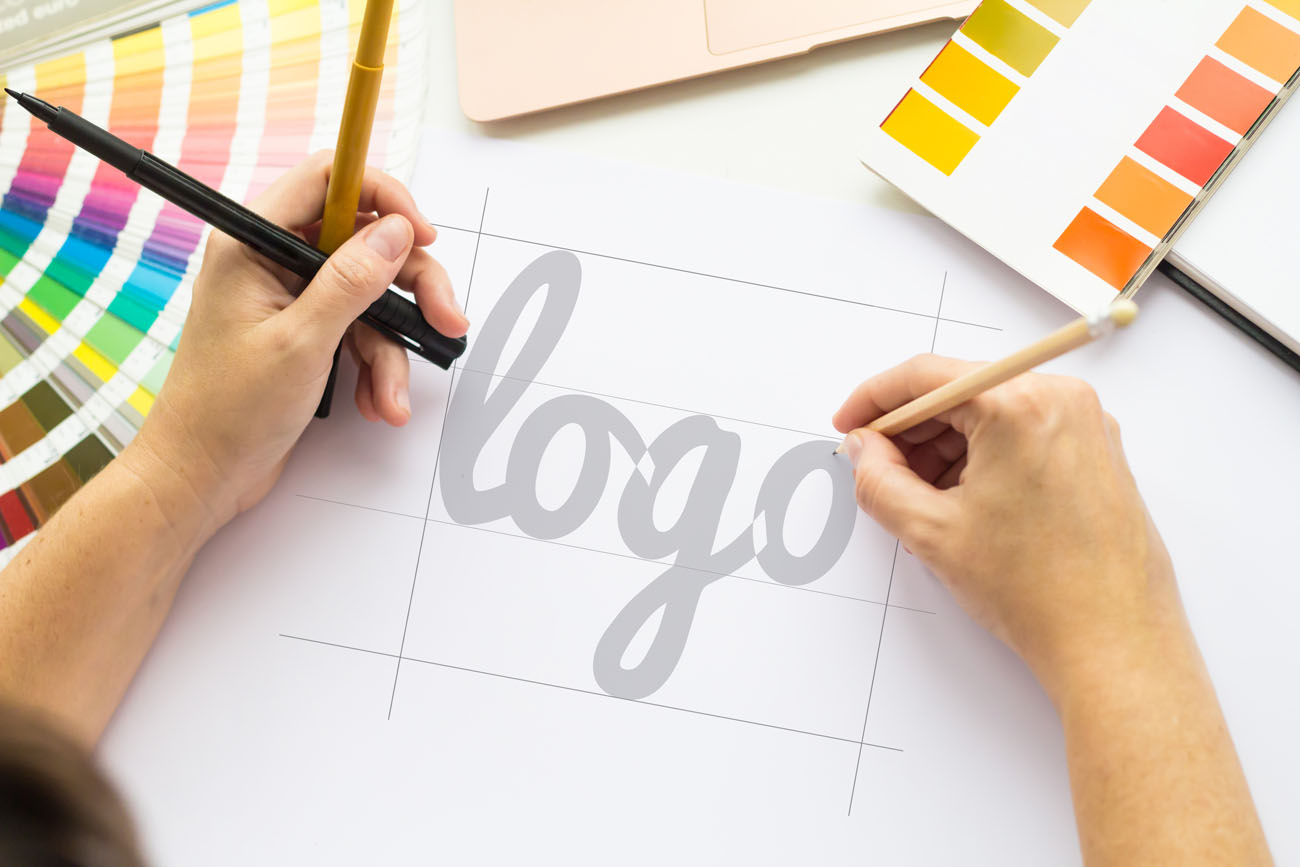 تصميم الشعارات